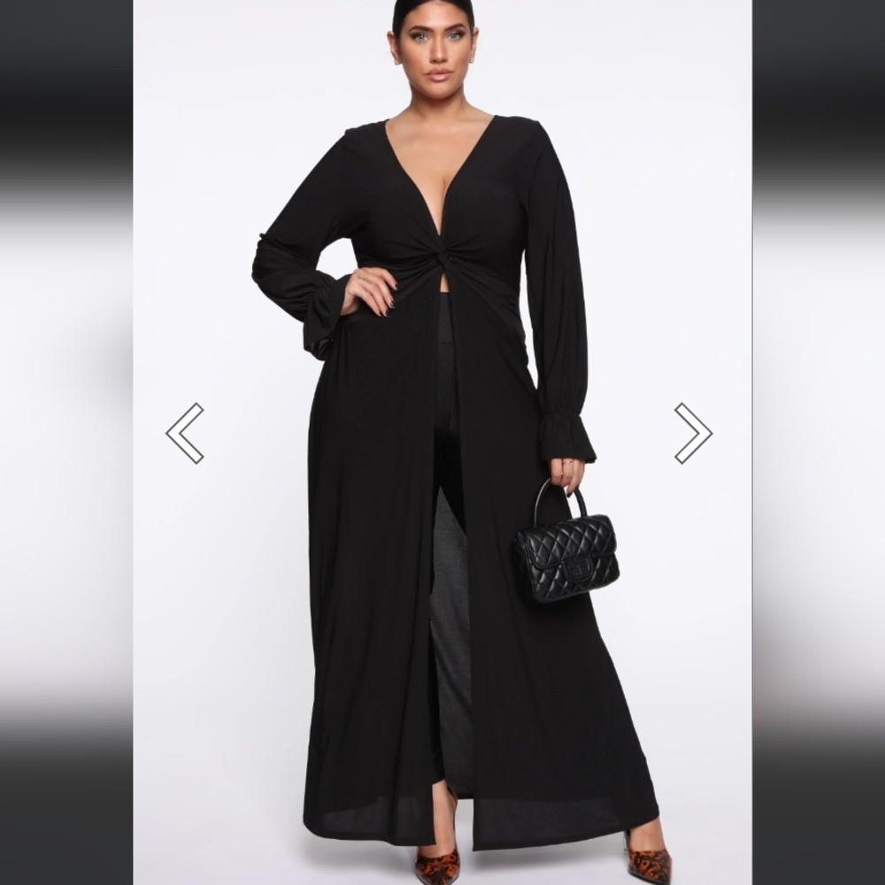FASHION NOVA LONG SLEEVE TOP